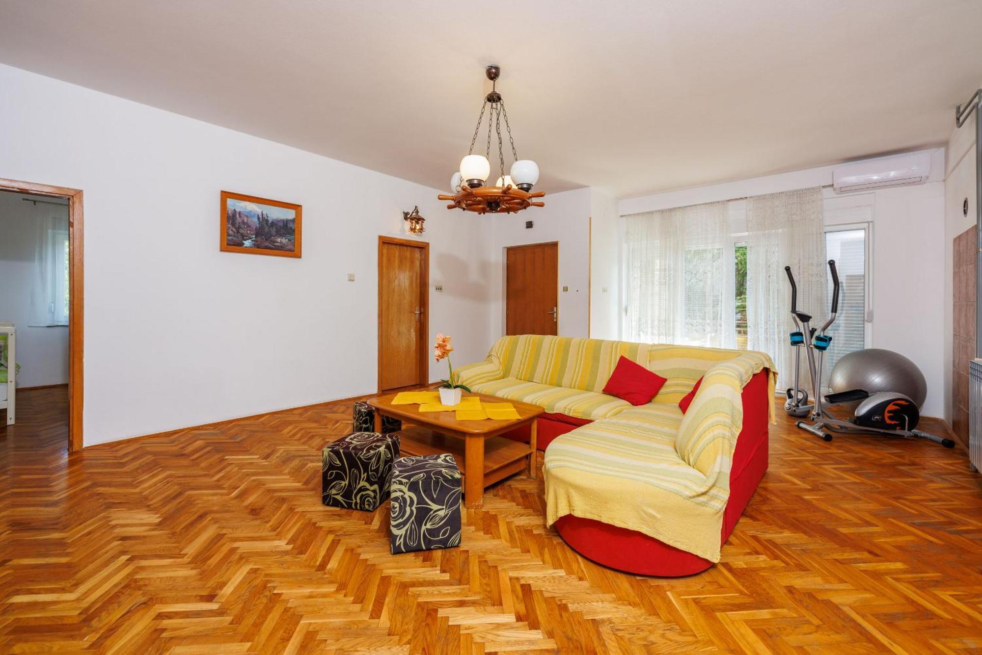 Apartments Davorka Crikvenica Eksteriør bilde