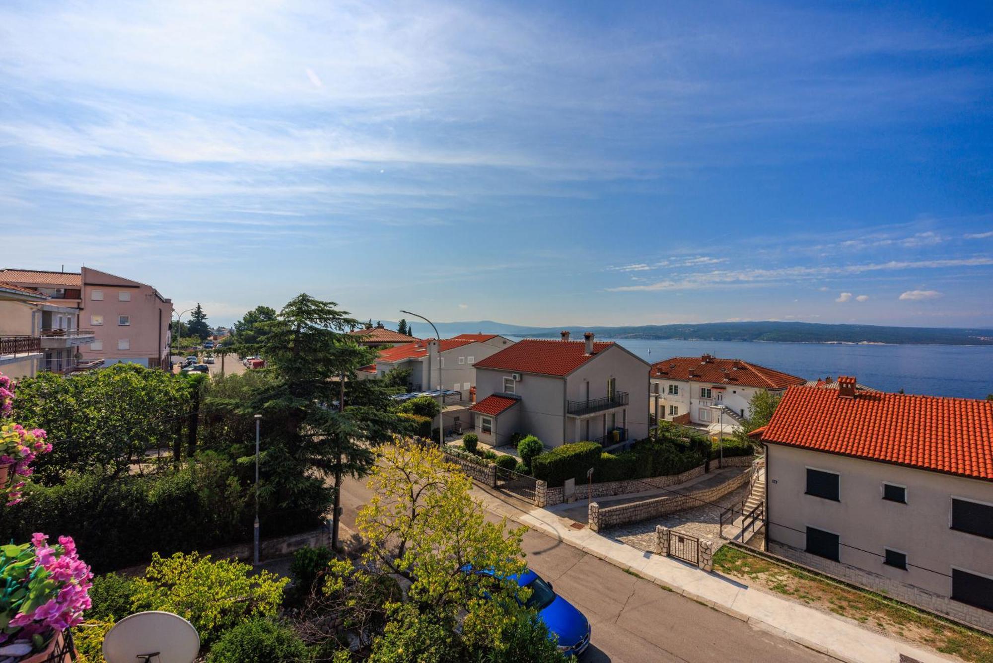 Apartments Davorka Crikvenica Eksteriør bilde