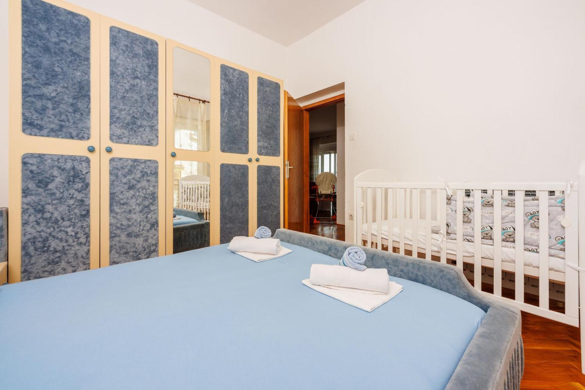 Apartments Davorka Crikvenica Eksteriør bilde