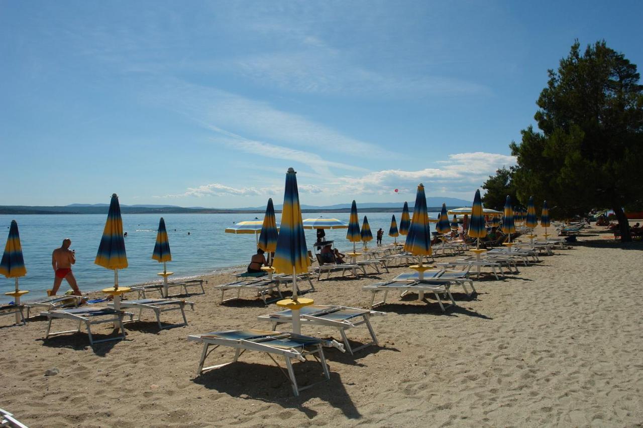 Apartments Davorka Crikvenica Eksteriør bilde